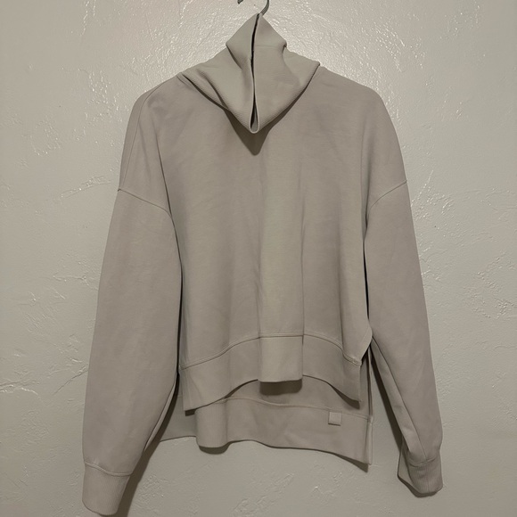 lululemon athletica Light Gray Hoodie - Picture 3 of 8